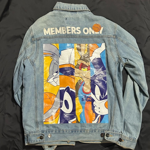 Member Only Looney Toones Jean Jacket - Picture 3 of 4